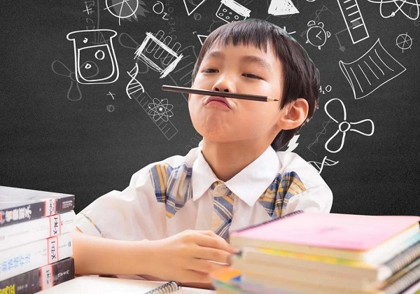 孩子上课<a href=/zhuyili/ target=_blank class=infotextkey>注意力不集中怎么办</a>